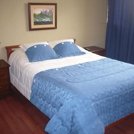 Hostal Tutamanda 2 Quito Kültér fotó