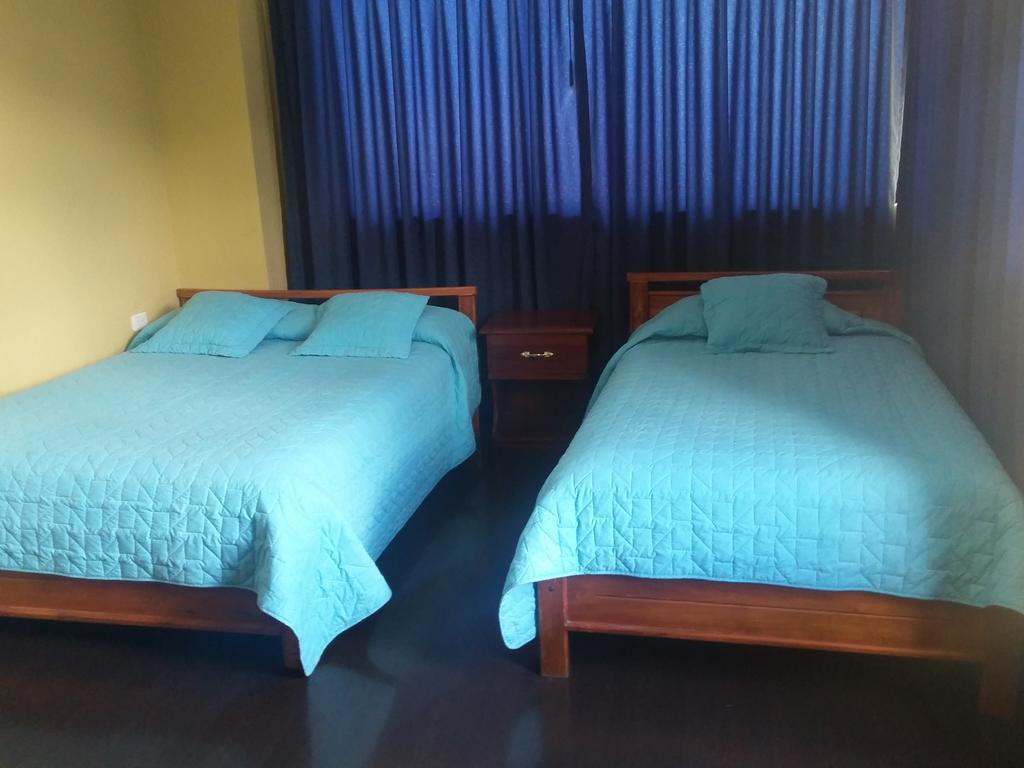 Hostal Tutamanda 2 Quito Kültér fotó